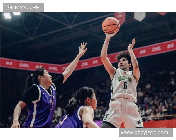 常林的成长之路：从篮球新星到职业生涯的辉煌历程