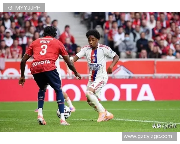 巴黎日尔曼迎战第戎争夺法甲联赛关键三分的精彩对决