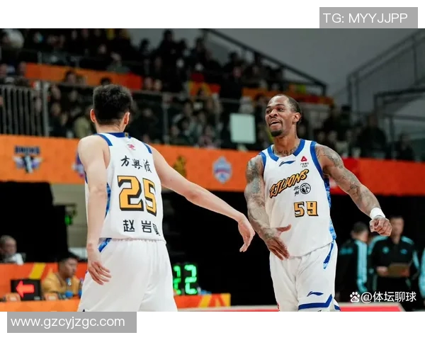 CBA精彩对决山西队迎战广厦队直播盛况全程回顾与分析