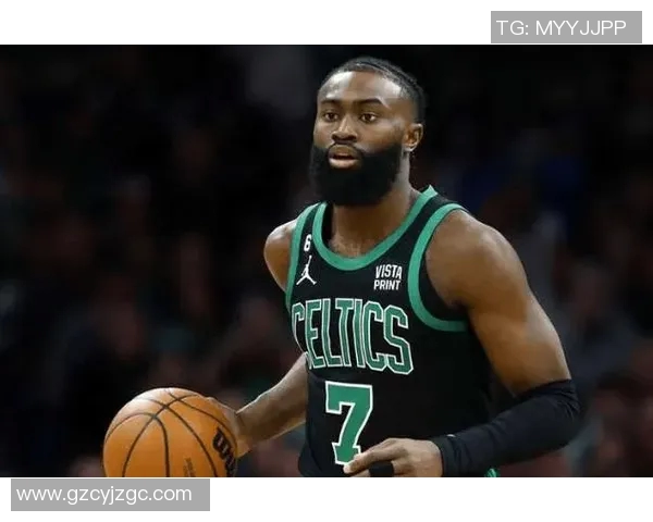 杰伦布朗在NBA赛季中的表现与未来发展潜力分析 杰伦布朗在NBA赛季中的表现与未来发展潜力分析