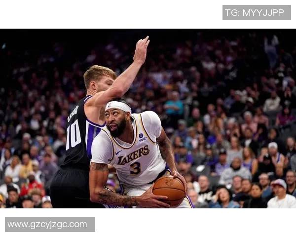 湖人对阵国王在线直播全程回顾与精彩瞬间分析 湖人对阵国王在线直播全程回顾与精彩瞬间分析