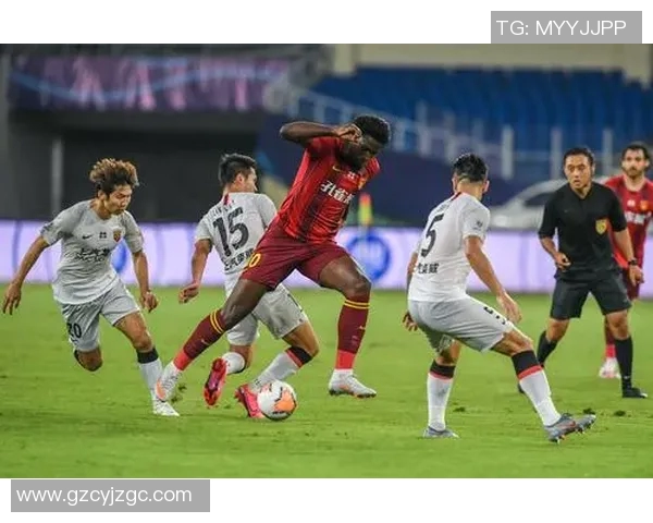 华夏幸福对阵上海上港首发阵容分析与比赛前瞻