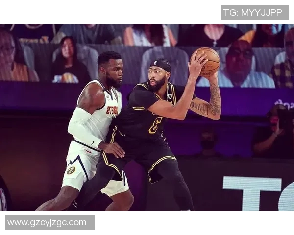 湖人对决热火精彩回顾球星表现与战术分析全解读